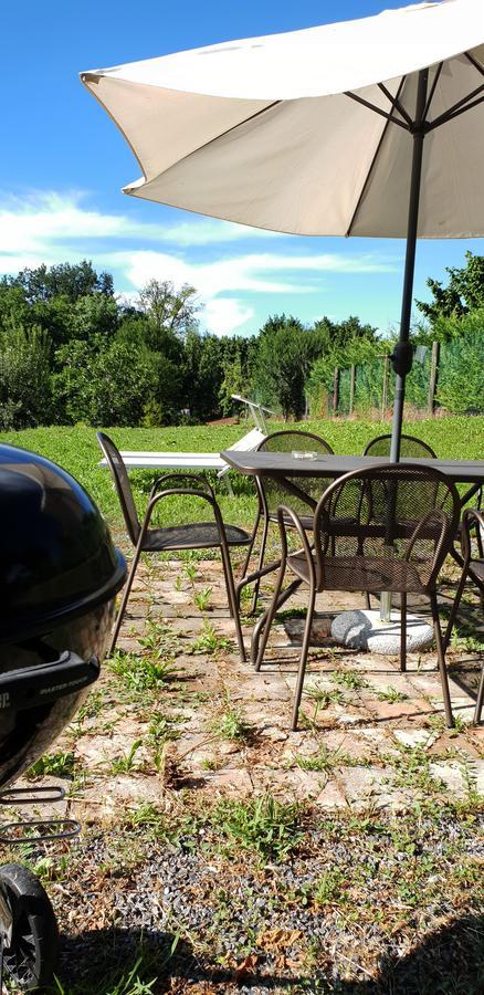 Cascina Goretta Agriturismo La Morra Kültér fotó